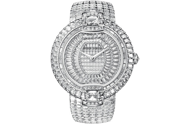 ������������� ������: ����� ���� Roger Dubuis