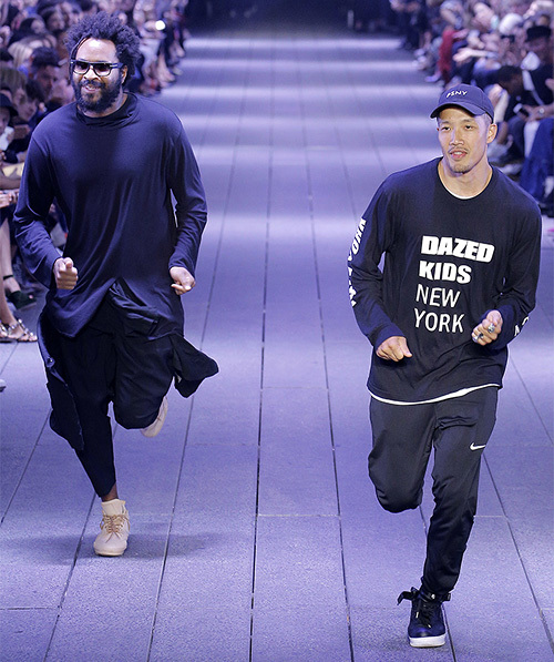 ���-� ��� � �������� ������ ������ �� DKNY