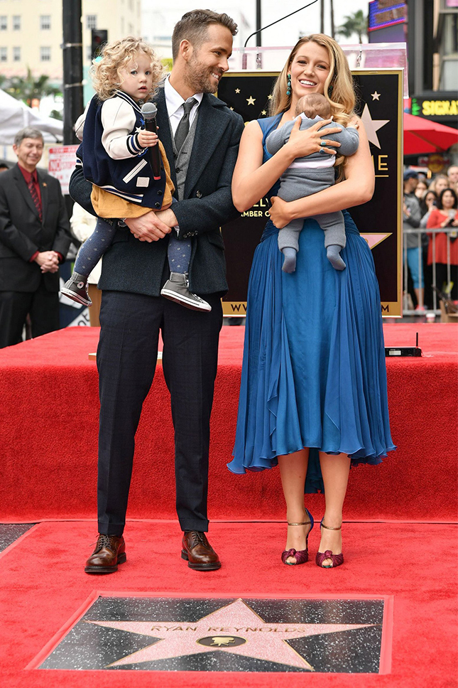 ����� ��������� � ����� ������ � Atelier Versace � ������� �� �������� ������ ������ �� ������ ������ � ���������