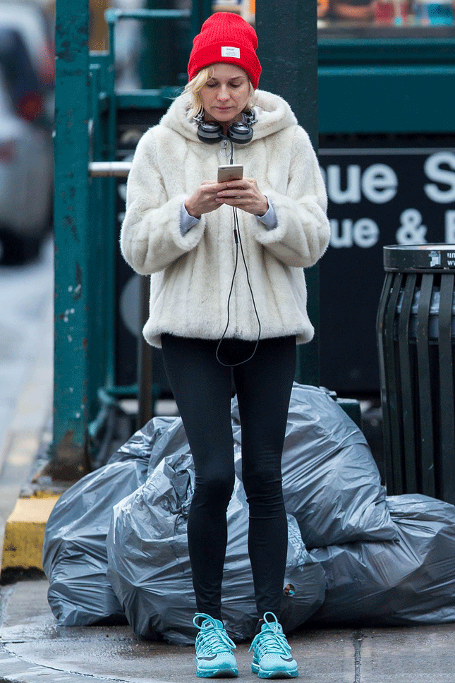 ����� ������ � ���������� Nike � ���-�����