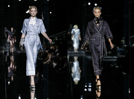 Показ женской коллекции весна-лето 2009 Показ женской коллекции весна-лето 2009