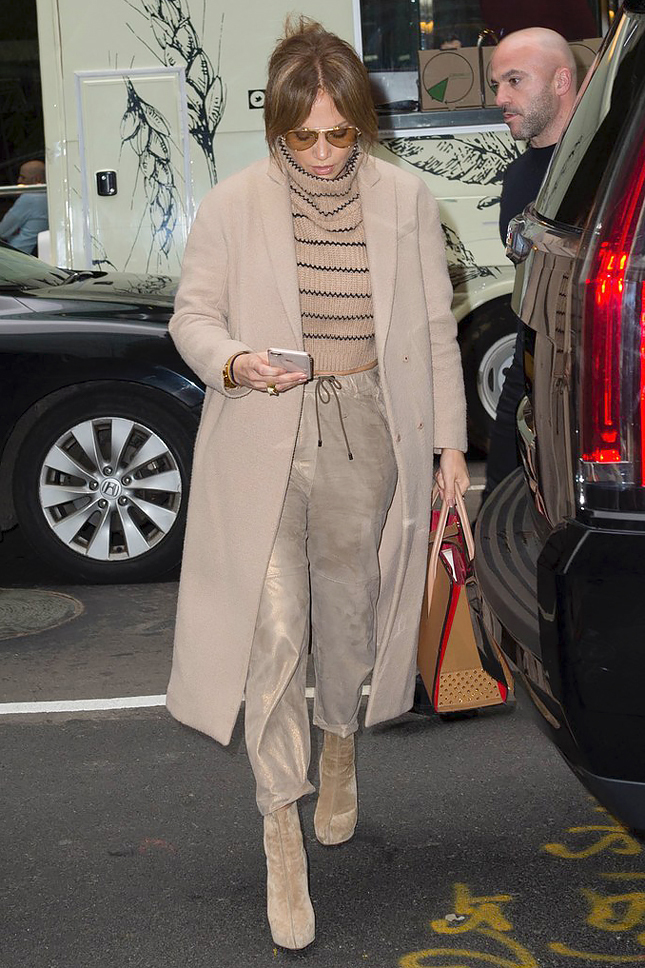 ��������� ����� � ���������� � � ������ Christian Louboutin � ���-�����